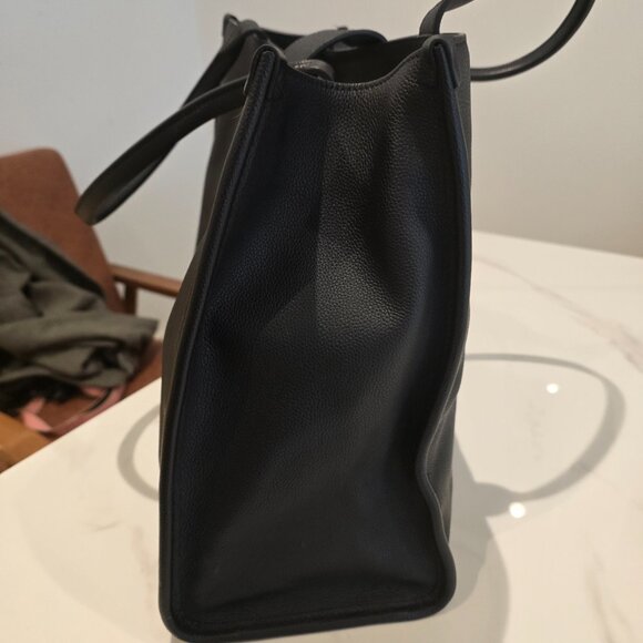 Tom Ford Tara Tote - Large Black Calfskin Leather - Picture 8 of 9